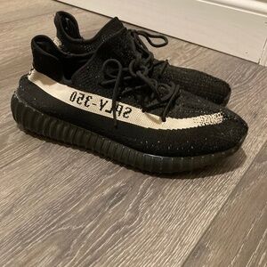 Yeezy 350 Oreo